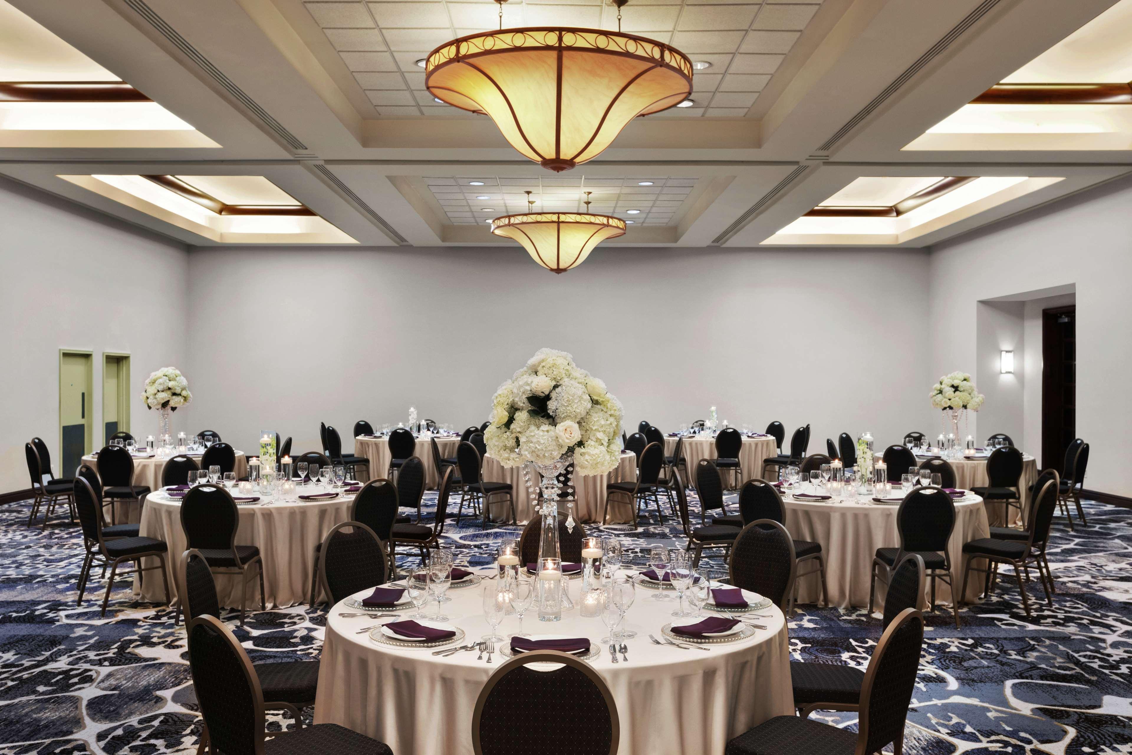 Doubletree By Hilton South Charlotte Tyvola Hotel Kültér fotó