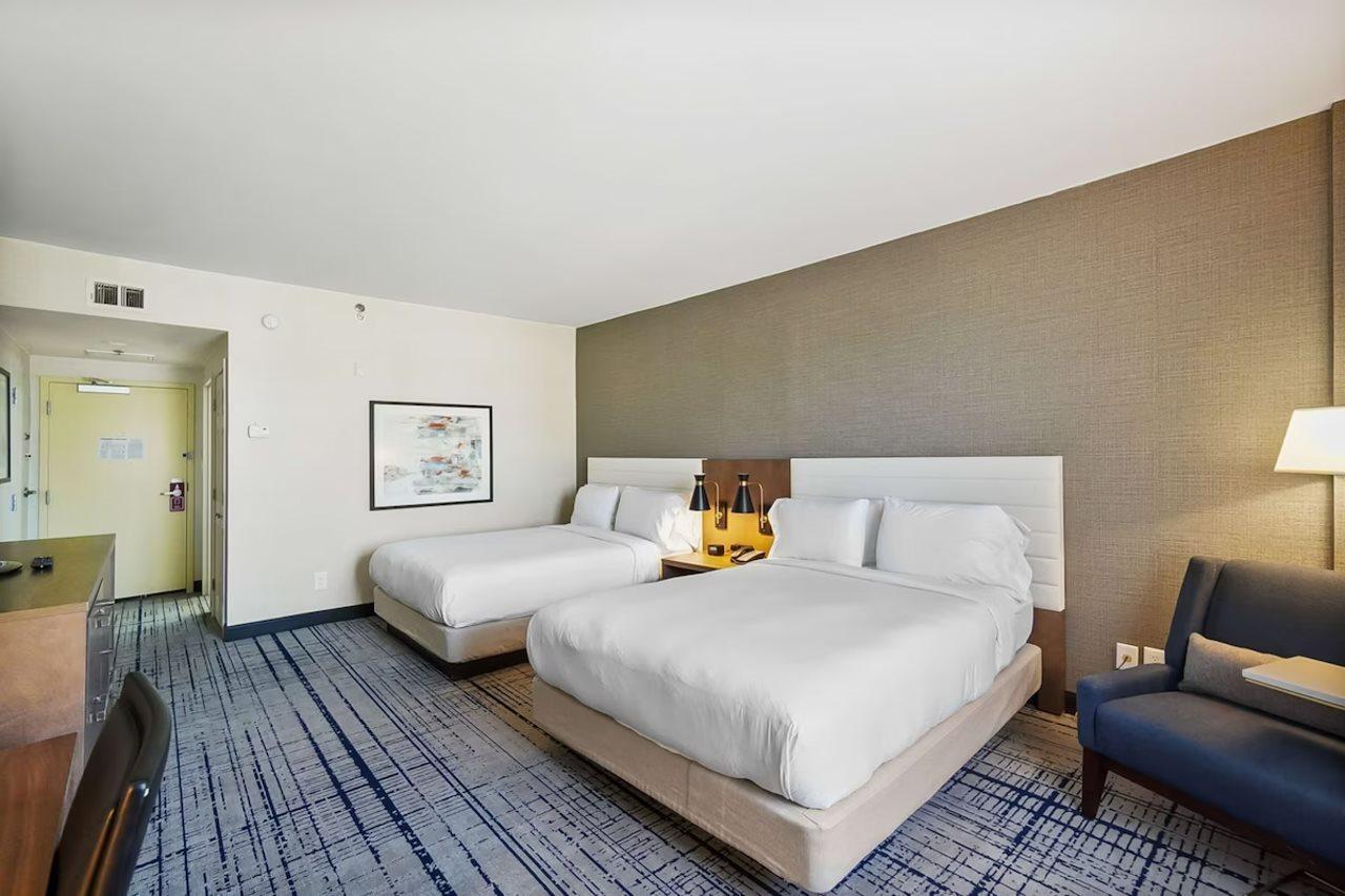 Doubletree By Hilton South Charlotte Tyvola Hotel Kültér fotó
