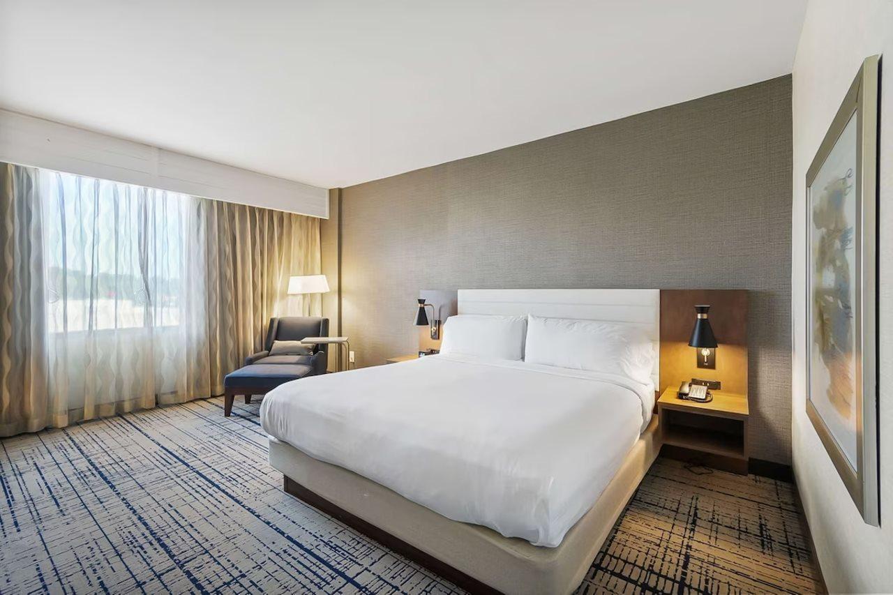Doubletree By Hilton South Charlotte Tyvola Hotel Kültér fotó