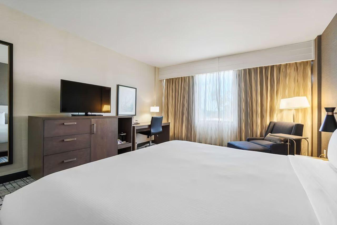 Doubletree By Hilton South Charlotte Tyvola Hotel Kültér fotó