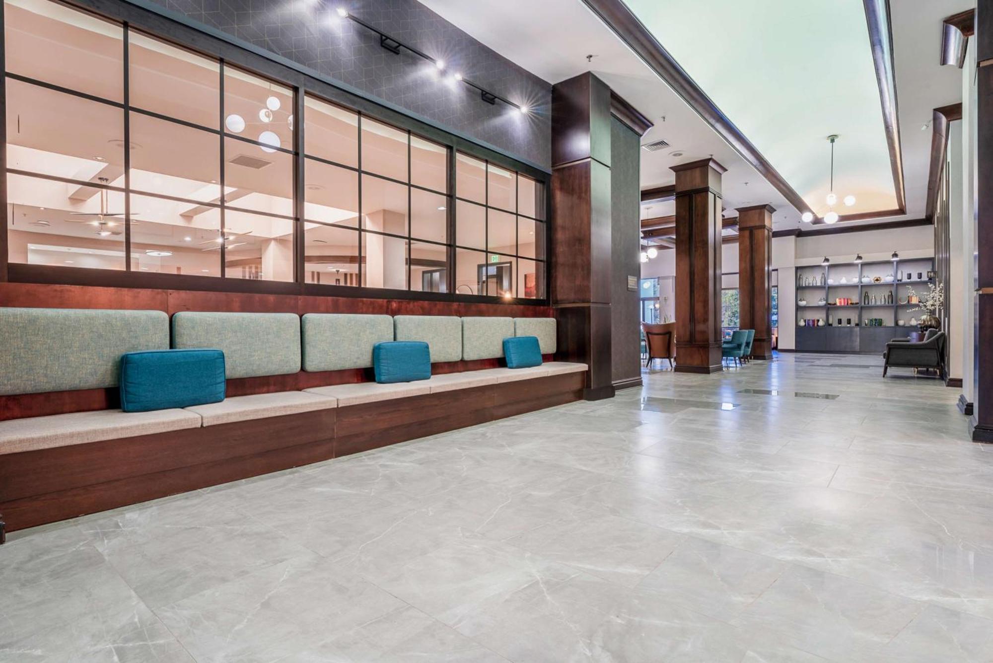 Doubletree By Hilton South Charlotte Tyvola Hotel Kültér fotó