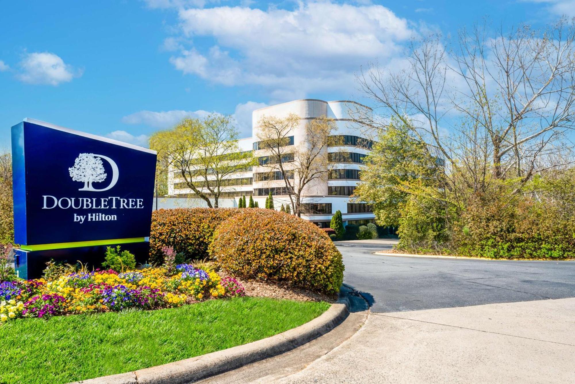Doubletree By Hilton South Charlotte Tyvola Hotel Kültér fotó