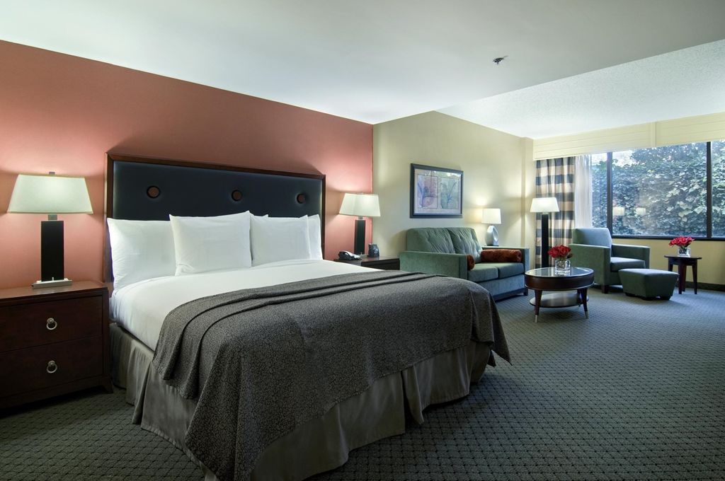 Doubletree By Hilton South Charlotte Tyvola Hotel Szoba fotó